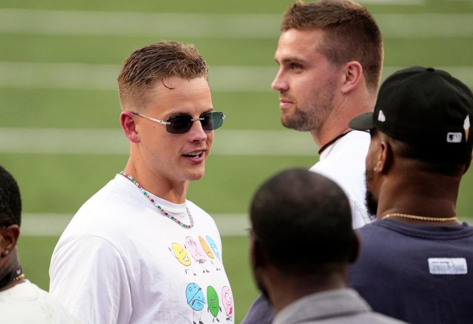 Joe Burrow before the NCAA football game between the Ohio State Buckeyes and Notre Dame Fighting Irish at Ohio Stadium in September.