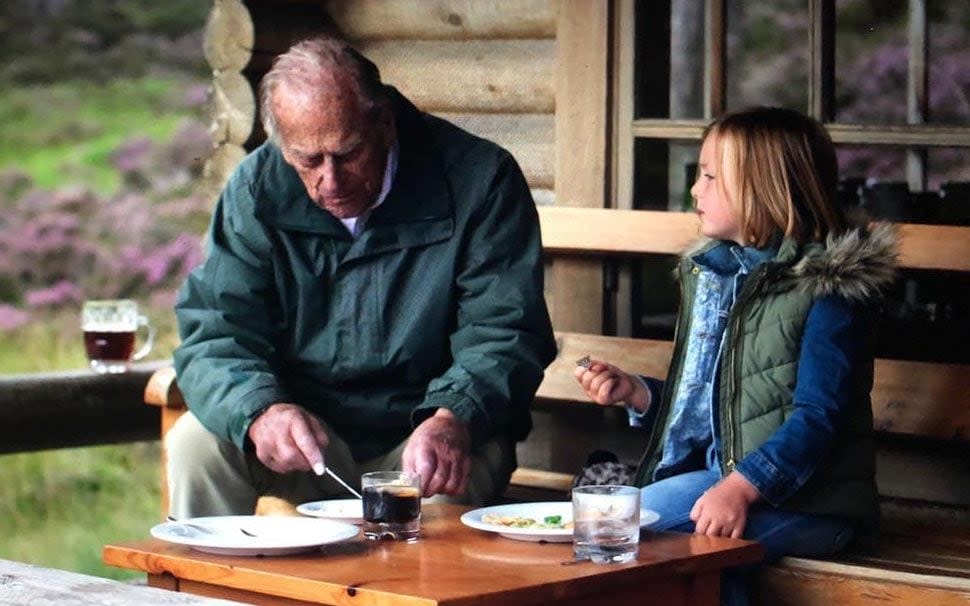 The Duke of Edinburgh with his great-granddaughter Mia, in a photograph taken by the Duchess of Cambridge - Mike Tindall / Instagram