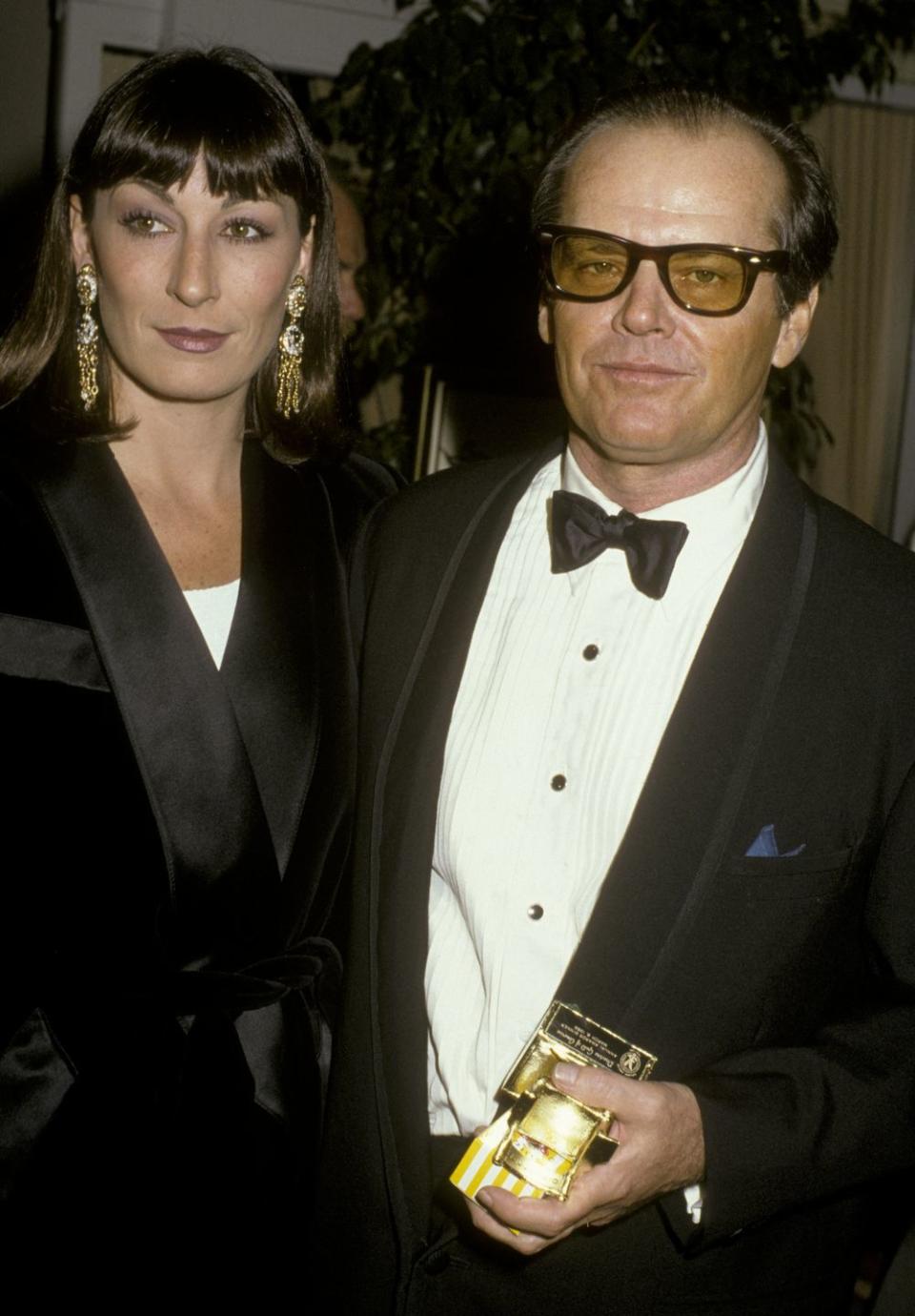 Anjelica Huston and Jack Nicholson