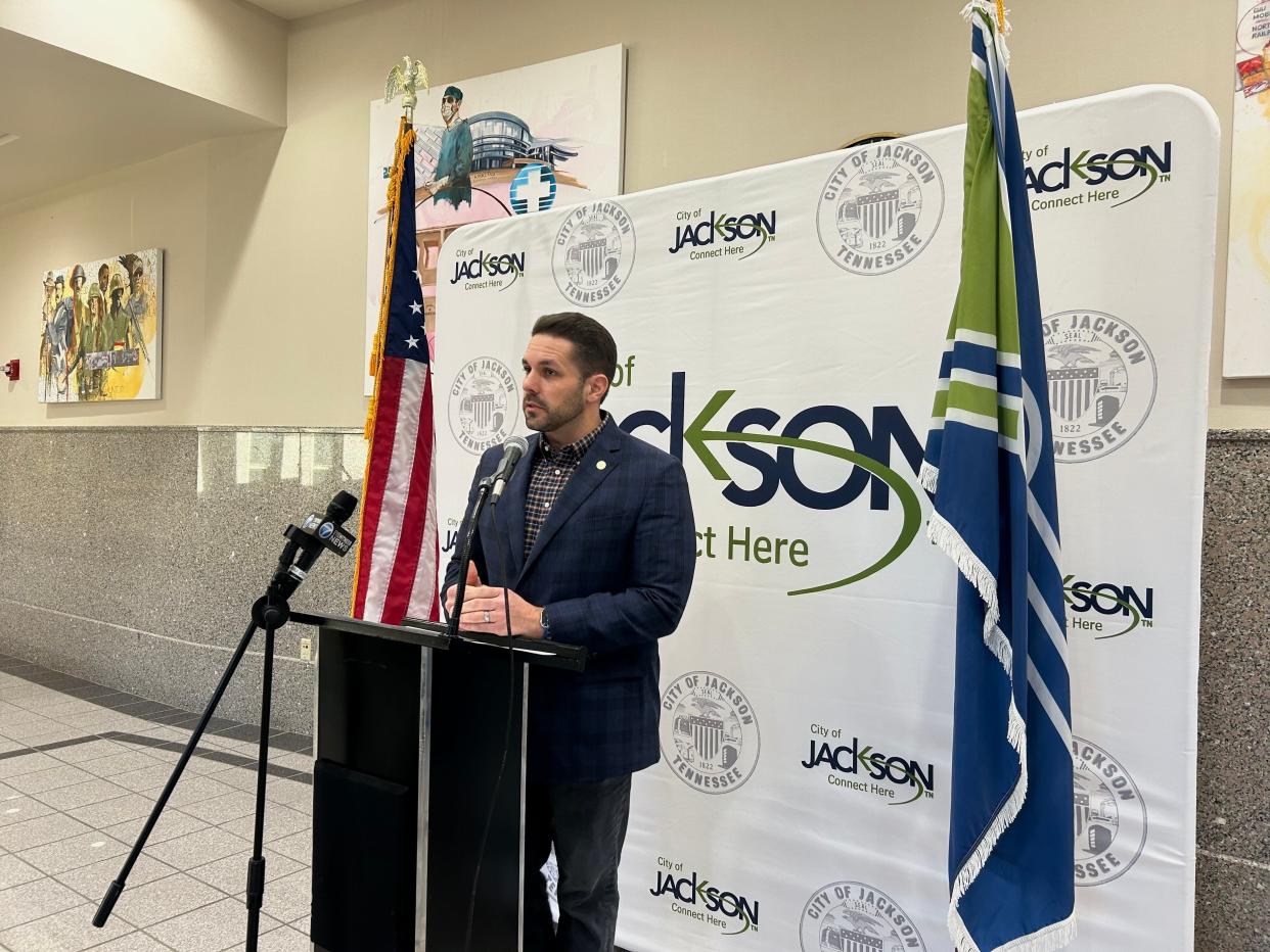 Mayor Scott Conger discusses the city's emergency shelter plan for the upcoming freezing weather during a press conference on January 11, 2024 in Jackson, Tenn.