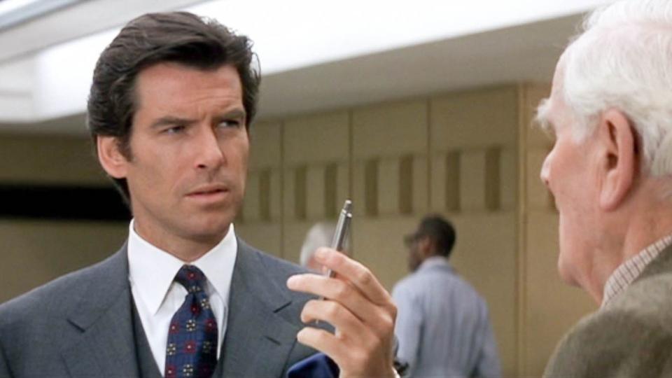 <p> If ever a franchise has worked to prove the pen is literally mightier than the sword, it’s Bond. Q had already issued an acid-squirting writing implement in Octopussy, but it’s the ballpoint pen 007 uses in GoldenEye that earns a place in our compilation of the best James Bond gadgets. Three clicks arms the four-second fuse, another three deactivates it – which is fine if you’re paying attention, not so good if you spend your time absent-mindedly fiddling with your pen. As “invincible” Boris (Alan Cumming) almost finds to his cost. </p>