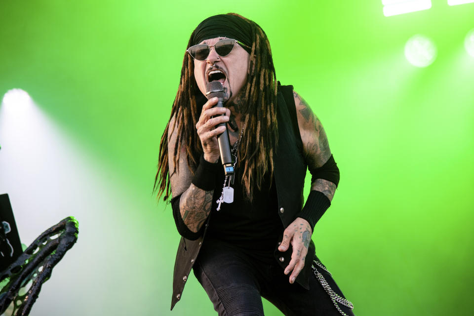 Al Jourgensen performs at the Louder Than Life Music Festival in 2022. (Photo: Amy Harris/Invision/AP)