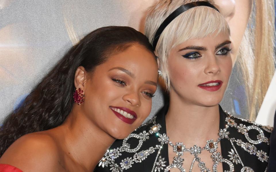 Cara Delevingne und Rihanna