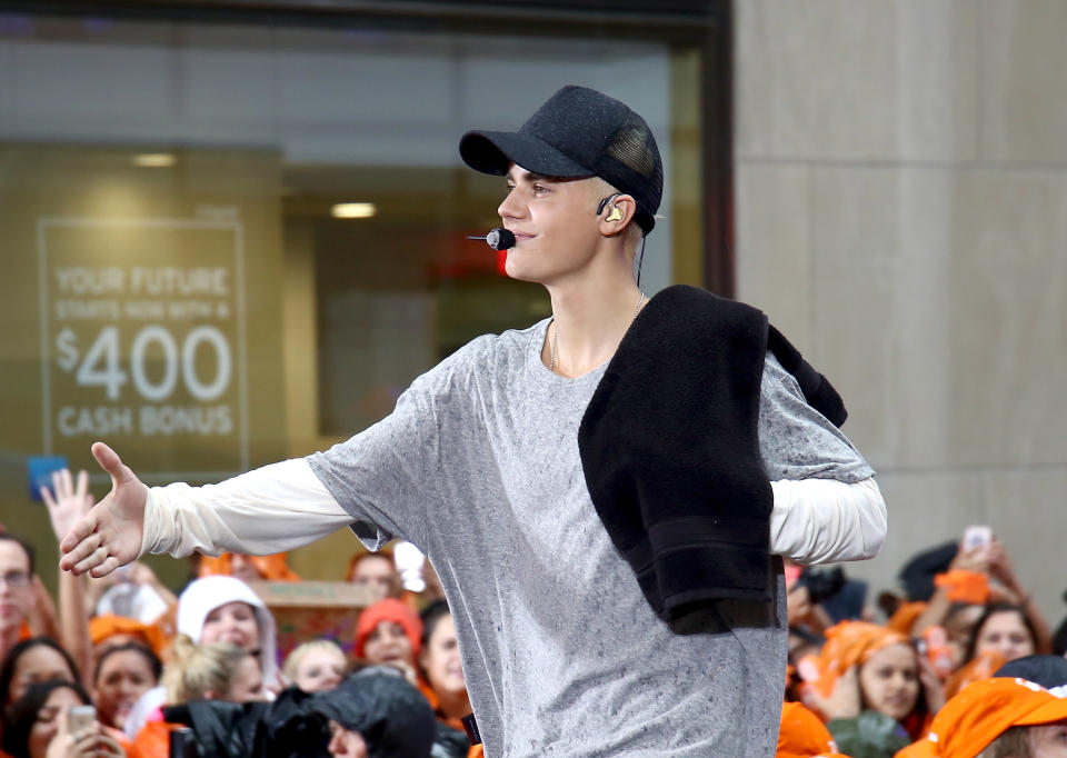 NEW YORK, NY - SEPTEMBER 10:  Justin Beiber performs on NBC's 