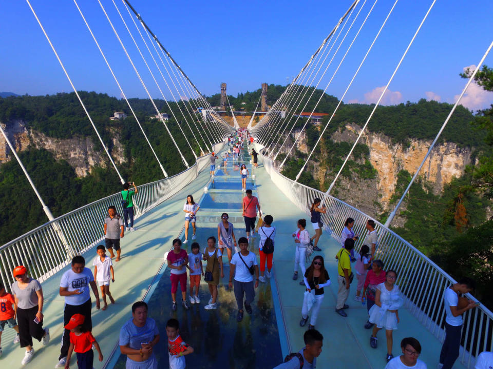 Zhangjiajie Grand Canyon’s Glass-bottom Bridge Opens To Tourists