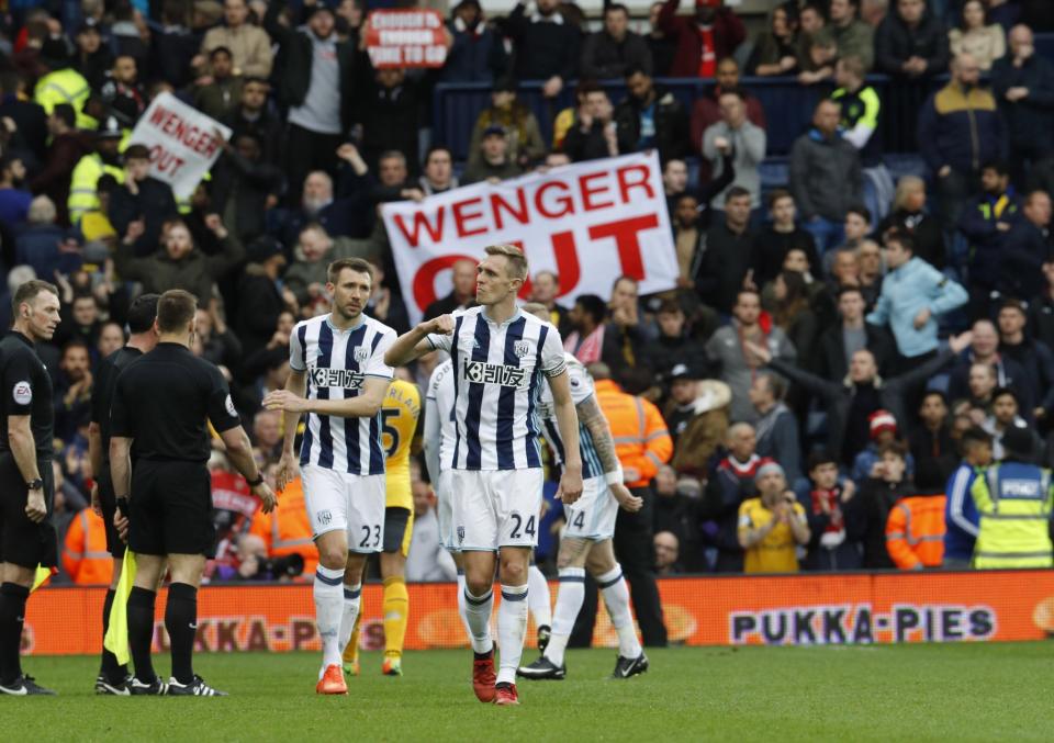 <p>West Bromwich Albion’s Darren Fletcher celebrates after the match </p>