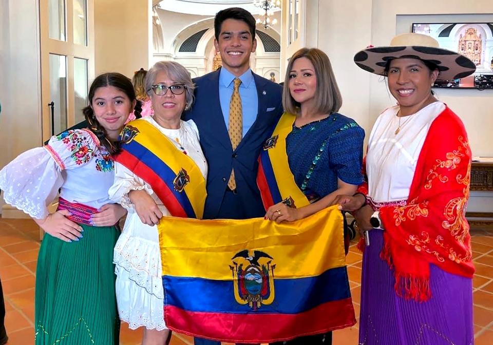 Rep. Arturo Alonso-Sandoval, center, poses for a photo with leaders of the Alliance of Ecuadorians in Oklahoma Foundation.