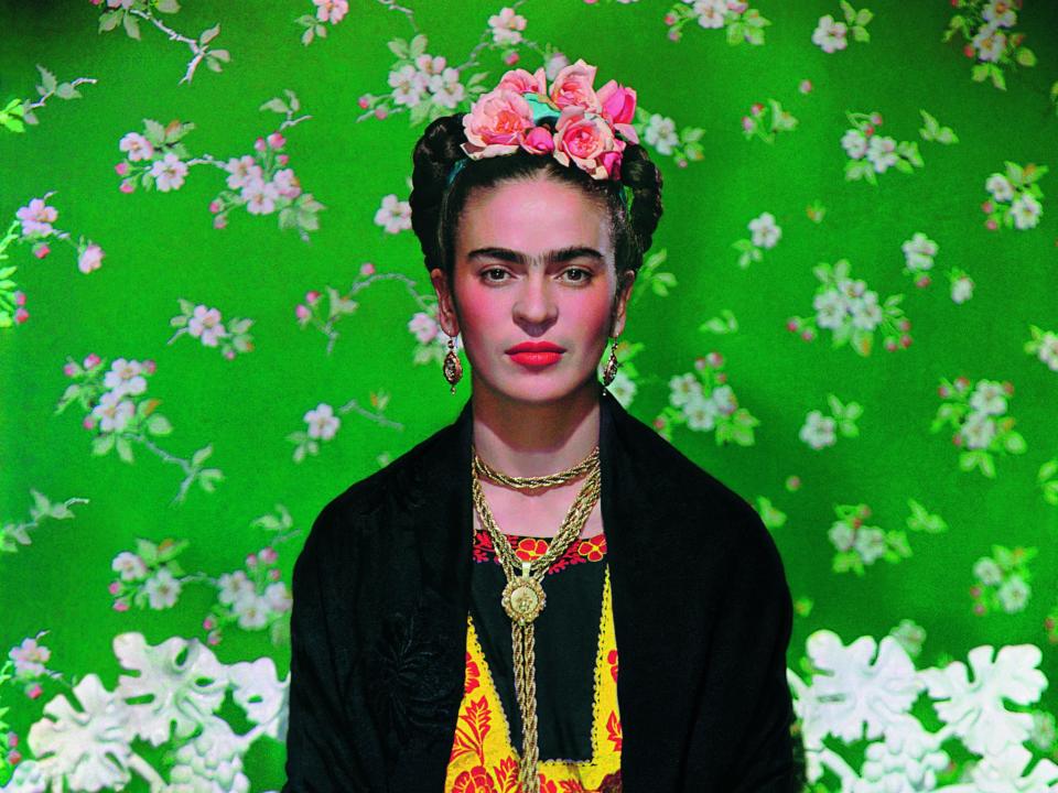 Frida Kahlo in 1938: Jacques and Natasha Gelman Collection/Nickolas Muray Photo Archives
