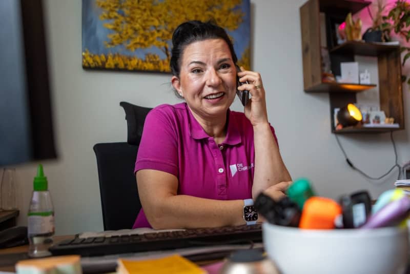 Professor Katja Schlosser at her desk in the Agaplesion Mittelhessen hospital in Germany. Christian Lademann/dpa