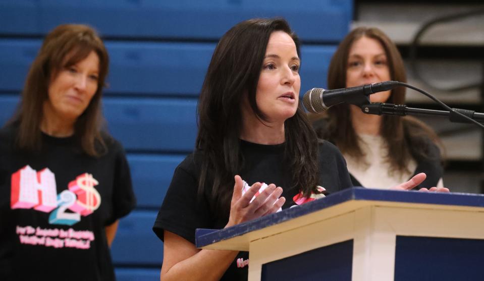 Raegan Sedlarcik, president of the Carmel Performing Arts Booster Club, speaks during a Carmel School District Board of Education meeting at Carmel High School March 12, 2024.