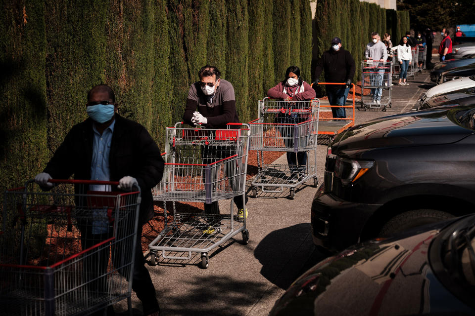 Shoppers outside a grocery store in Livermore, Calif., on April 10<span class="copyright">Max Whittaker—The New York Times/Redux</span>