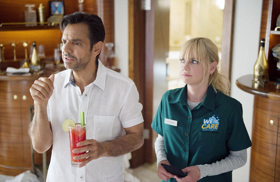 OVERBOARD, from left, Eugenio Derbez, Anna Faris, 2018 - Credit: Diyah Pera/Pantelion/Courtesy Everett Collection