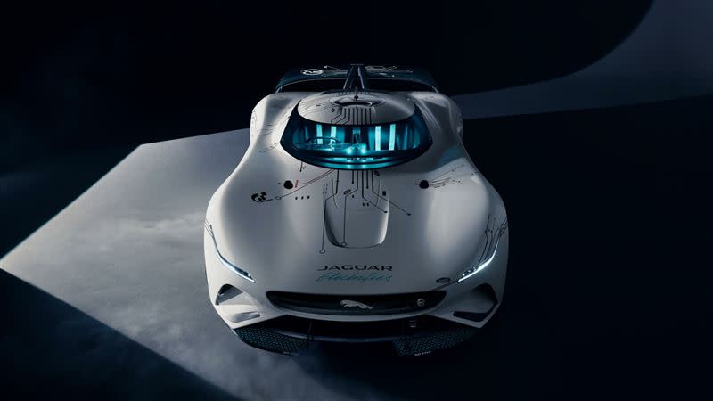 Jaguar Vision GT SV電動賽車是一輛虛擬概念車。（圖／翻攝Jaguar網站）