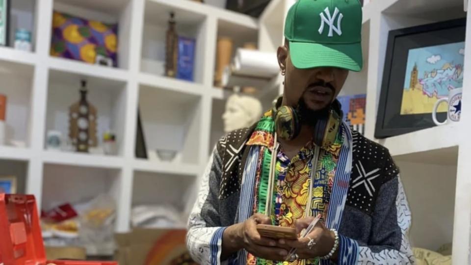 Moroccan rap artist Sigou Marouane is seen on the grind in the Wafl Design shop in Marrakesh, Morocco. (Photo: sigouofficial)