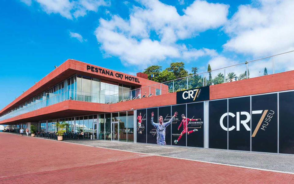 Christiano Renaldo Hotel