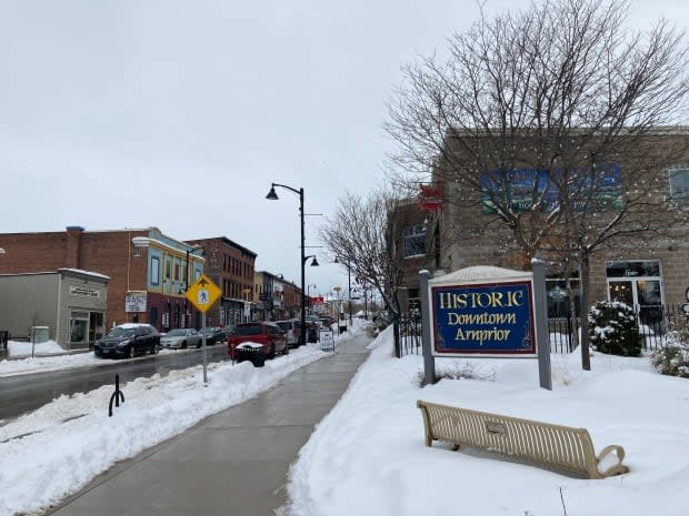The town of Arnprior, Ont., could be facing tougher COVID-19 restrictions as the number of cases has gone up significantly in recent days. (Remi Authier/Radio Canada - image credit)
