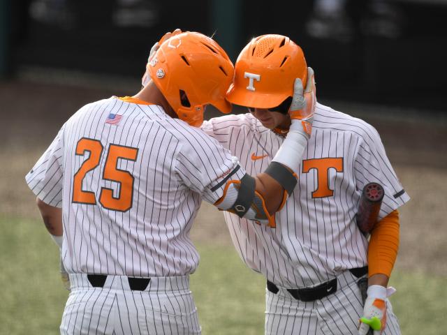 Tennessee baseball in College World Series: How to watch on TV