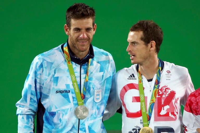 El podio de los Juegos Olímpicos 2016 con la medalla de plata de Delpo y el oro de Murray