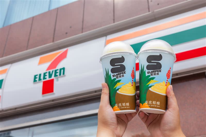 7-ELEVEN推出臺虎鳳梨椰椰風味思樂冰。（圖／品牌業者提供）