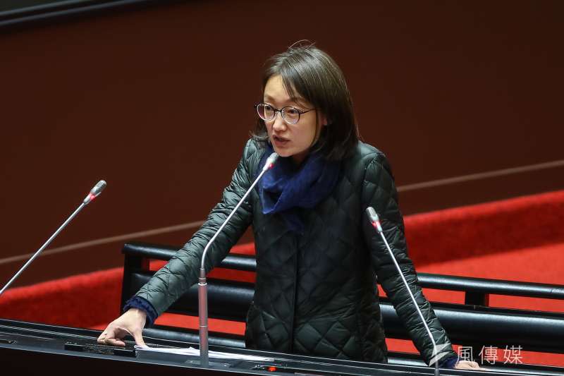 20201218-國民黨立委吳怡玎18日於立院質詢。（顏麟宇攝）