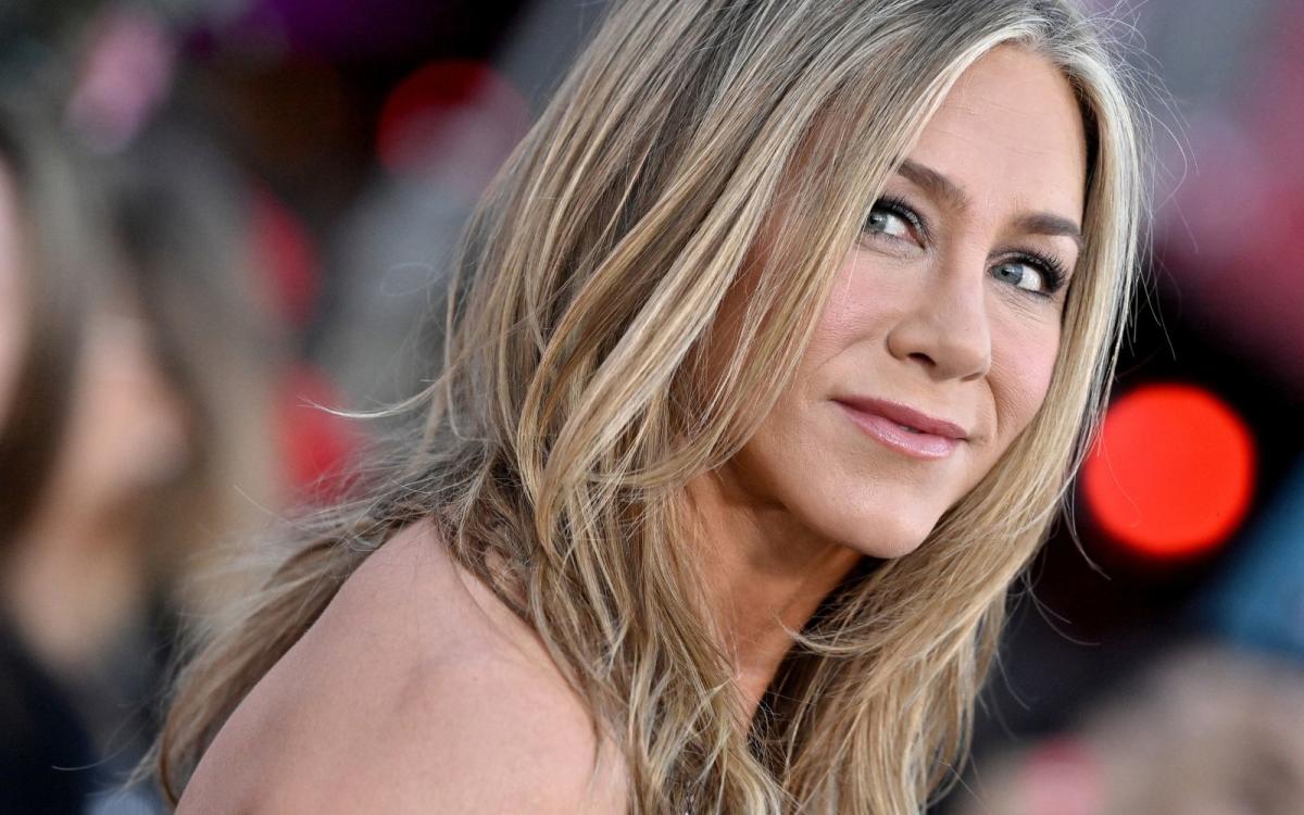 Jennifer Aniston Thinks Rachel Would Become A Designer