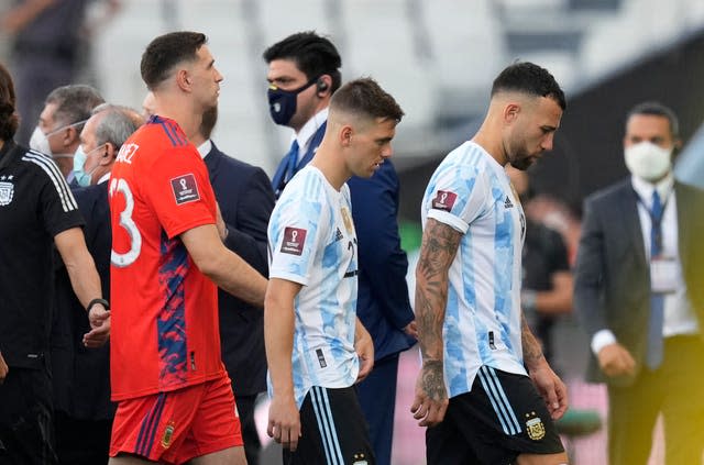 Giovani Lo Celso, centre, and Argentina