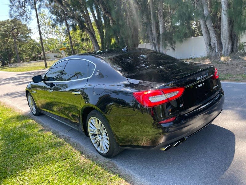 Photo: <a class="link " href="https://tampa.craigslist.org/pnl/cto/d/largo-2014-maserati-quattroporte-q4/7737925569.html" rel="nofollow noopener" target="_blank" data-ylk="slk:Craigslist;elm:context_link;itc:0;sec:content-canvas">Craigslist</a>