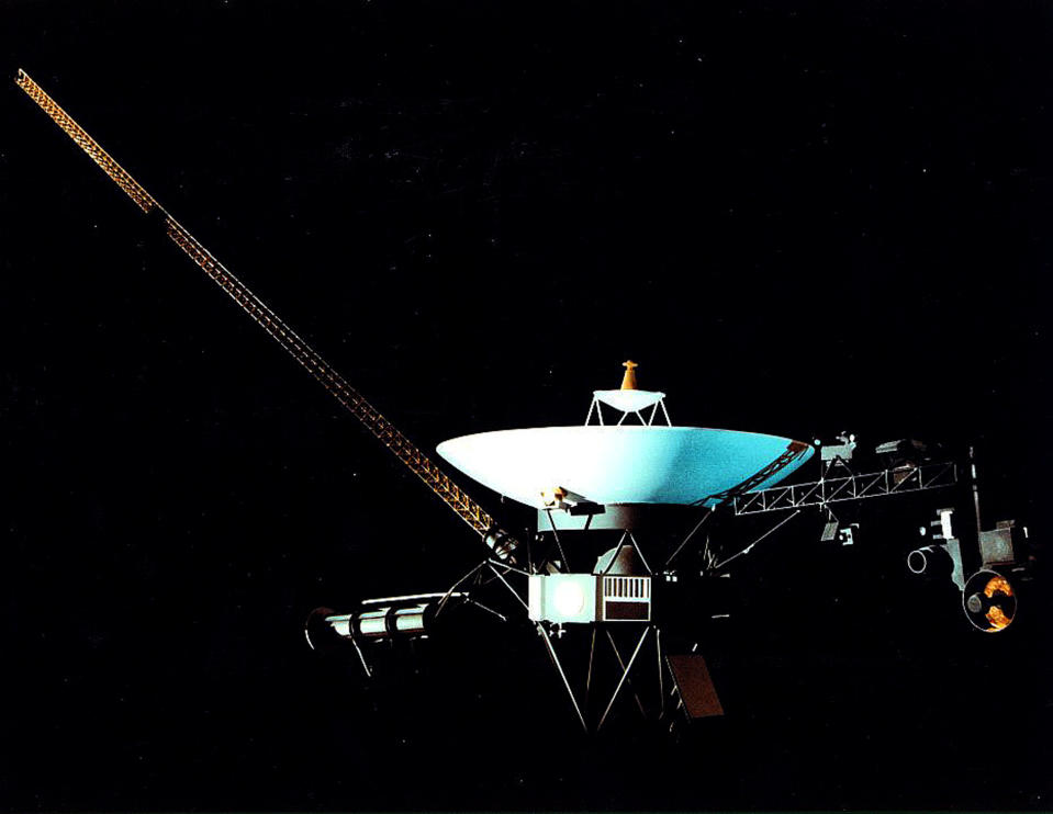 遨翔宇宙46年的美國國家航空暨太空總署（NASA）太空探測器旅行家1號（Voyager 1）發生電腦故障，導致與地球上任務團隊通訊中斷，NASA工程師正在收集資料，試圖解決這個問題。（路透社資料照）