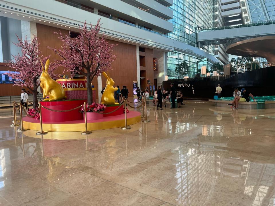 The main lobby of MBS with bunny statue.
