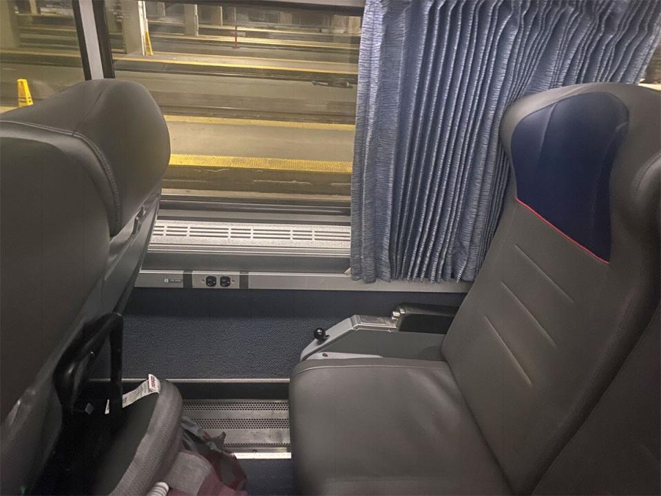 amtrak seat