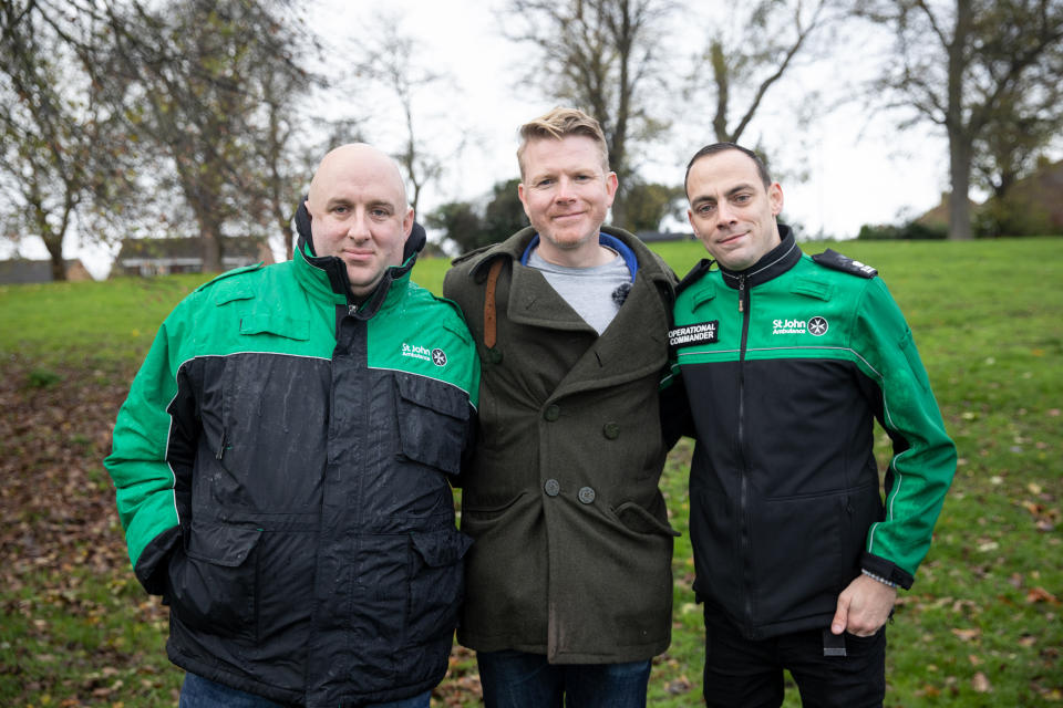 Jonathan Oakeley with St John Ambulance volunteers Dave Jackson (left) and Paul Robertson (right) (Collect/PA Real Life)