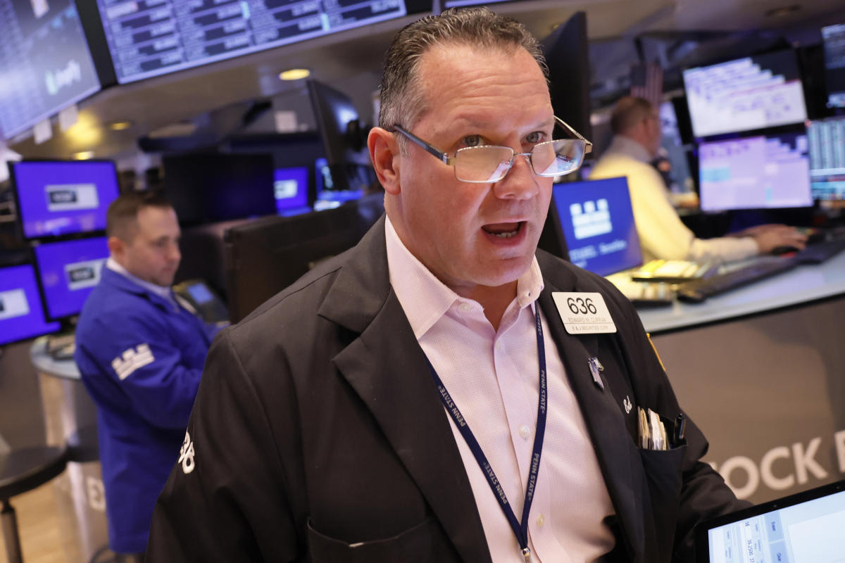 Stock market today: Tech leads stocks higher as oil prices retreat, China rally stalls