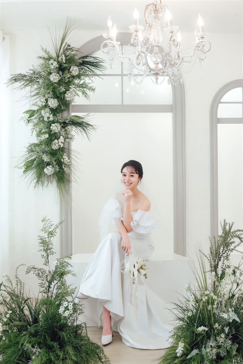 《植劇場》出身的盛平，在愚人節這天宣布要結婚的喜訊。（圖／盛平提供）