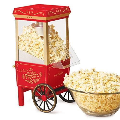 10) Nostalgia Popcorn Maker