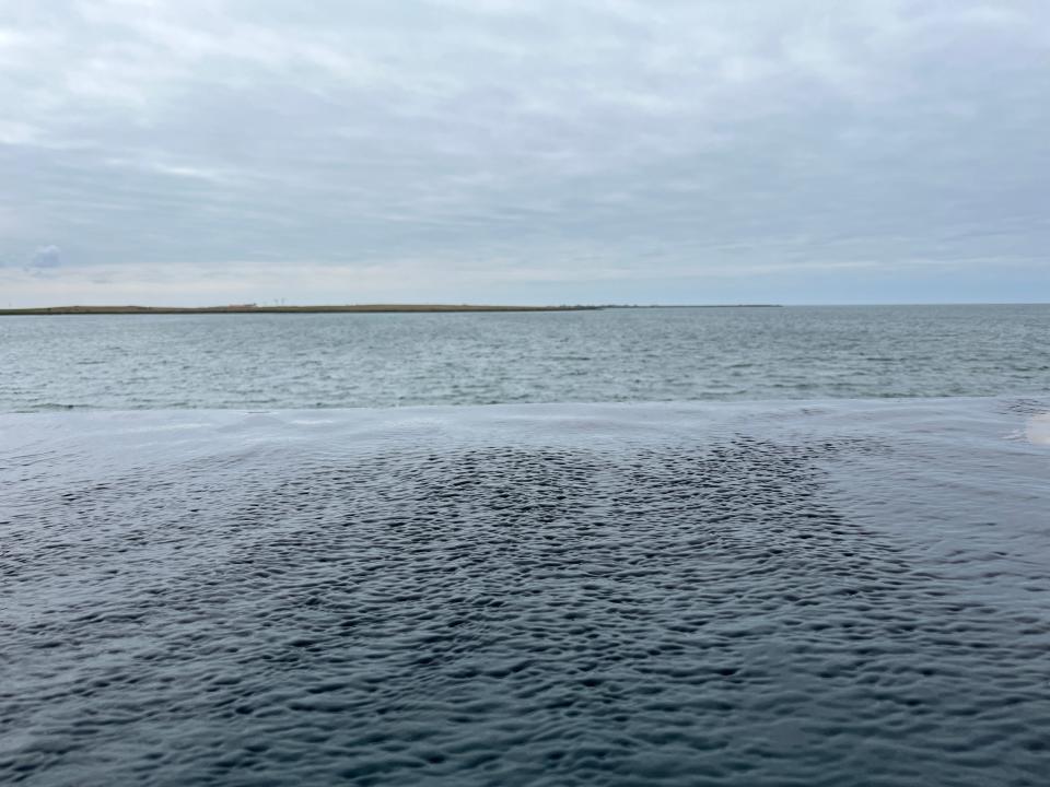 The edge of the infinity pool at Sky Lagoon.