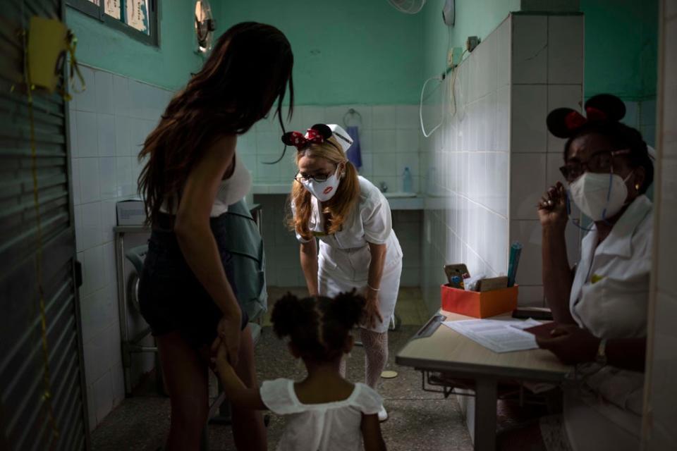 APTOPIX Virus Outbreak Cuba - Youth Vaccines (Copyright 2021 The Associated Press. All rights reserved)