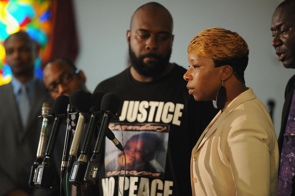 JENNINGS, MO - AUGUST 11: Lesley McSpadden, mother of slain 18 year-old Michael Brown speaks during a press conference at Jennings Mason Temple Church of God In Christ, on August 11, 2014 in Jennings, Missouri. The fatal shooting by police of the unarmed teen in Ferguson, Missouri has sparked outrage in the community and set off civil unrest including looting and vandalism. (Photo by Michael B. Thomas/Getty Images)