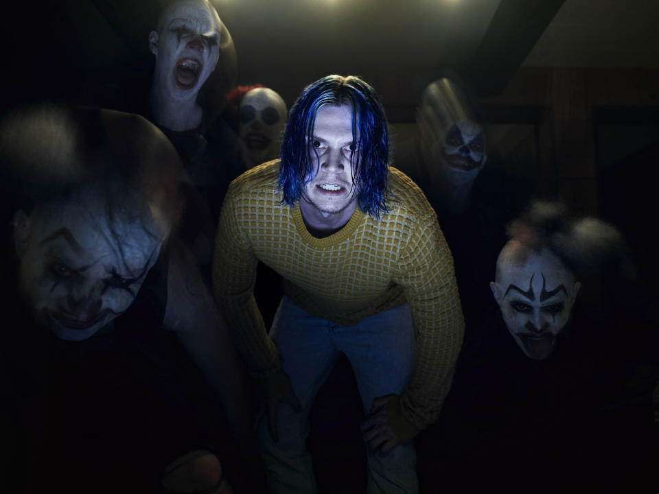 Evan Peters in a promo photo for "AHS: Cult" wearing blue hair