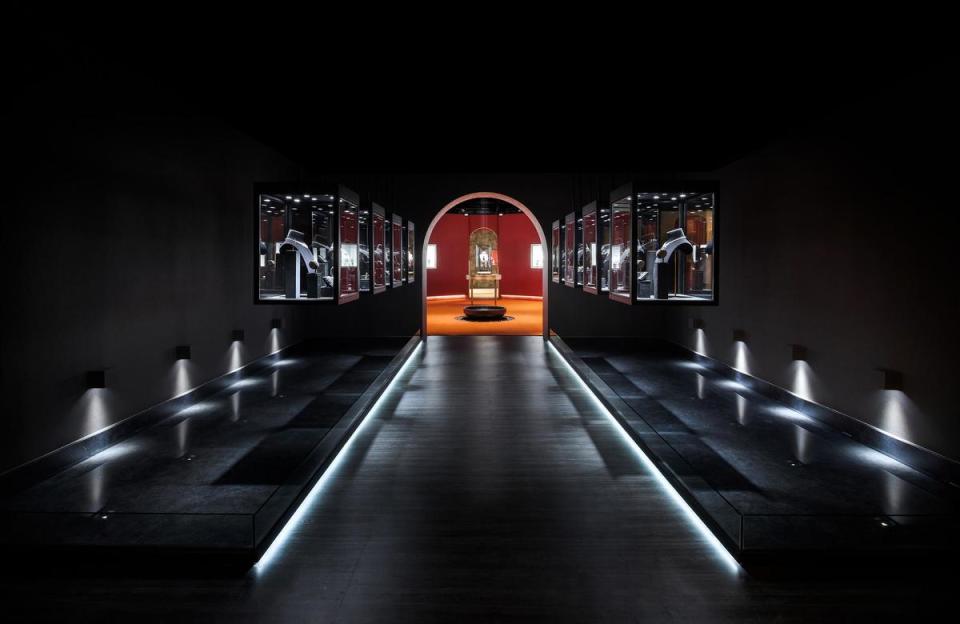 2021卡地亞頂級珠寶展「漣漪效應」第一展區展覽空間。（Cartier提供）