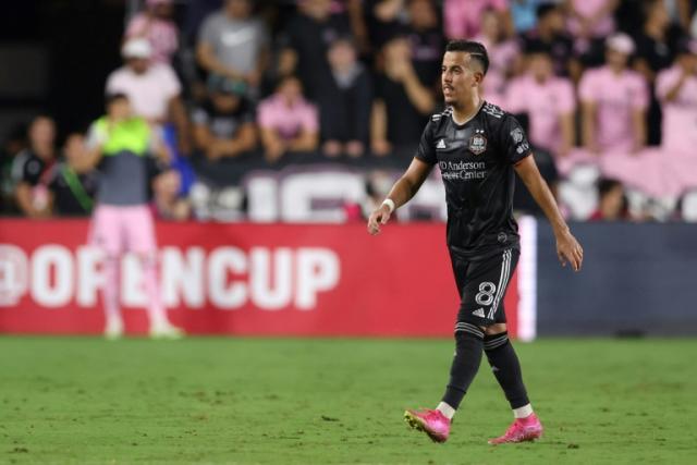 Sporting KC takes a 3-1 lead vs. St. Louis in the first half after