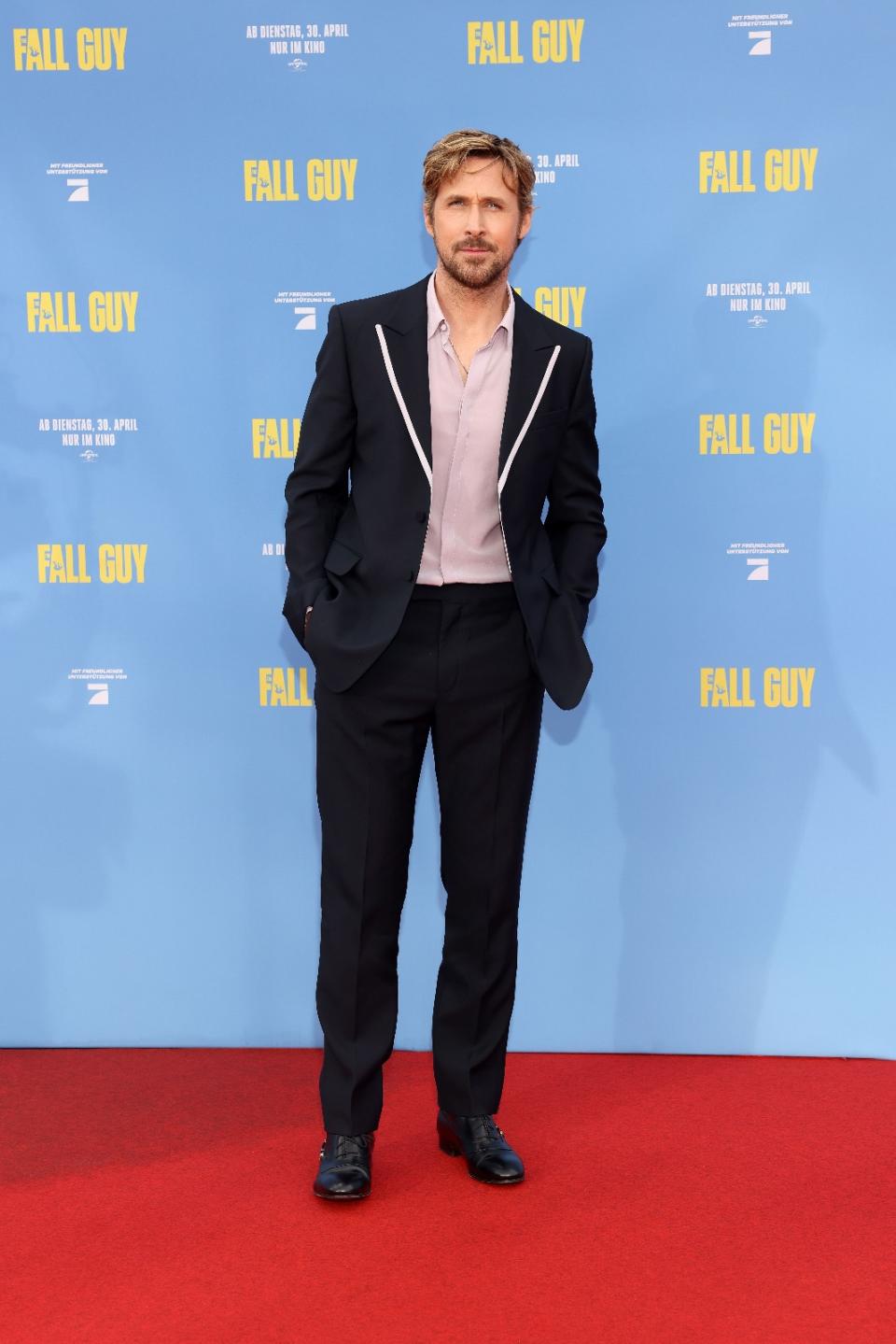 Ryan Gosling in black Gucci loafers at "The Fall Guy" premiere