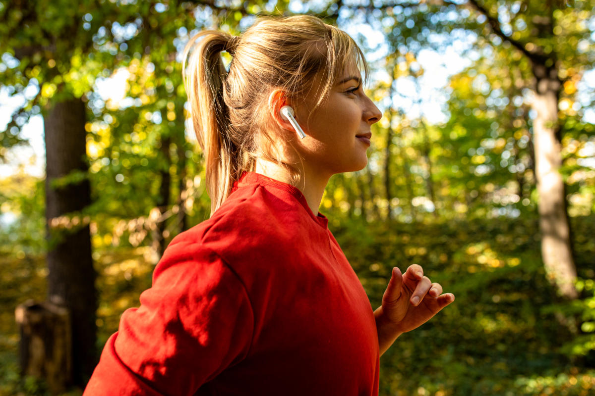 10 Best Wireless Earbuds for Working Out (2023)