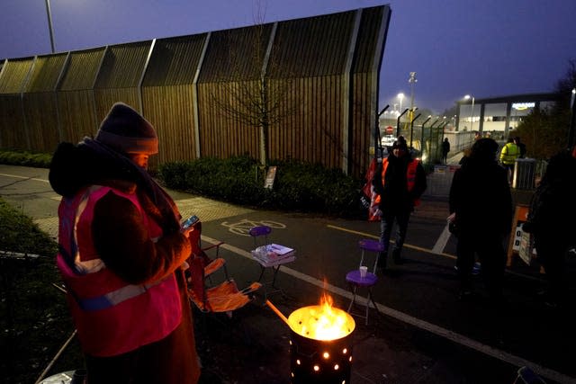 Amazon picket lines