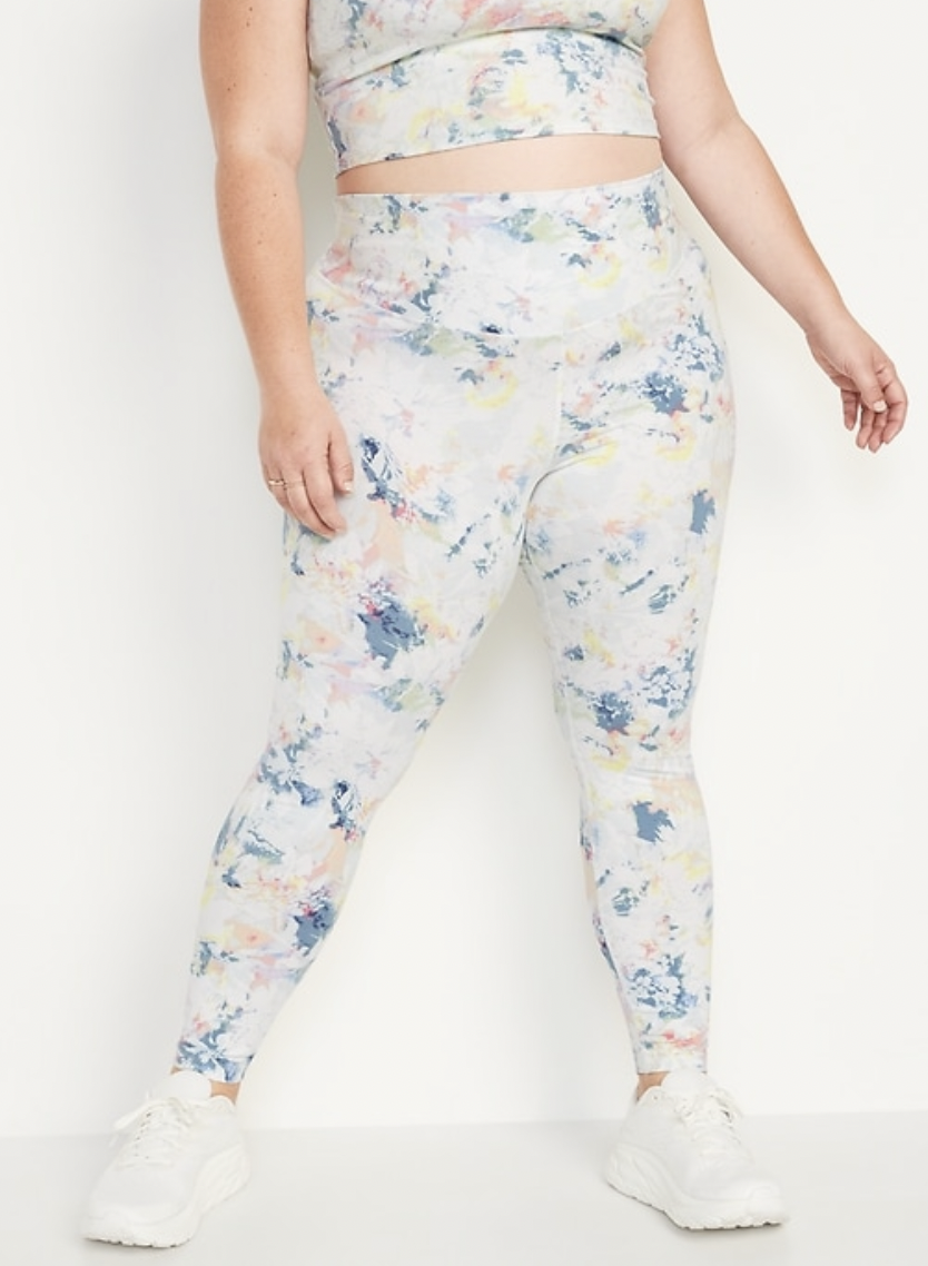 3) Extra High-Waisted PowerChill Leggings