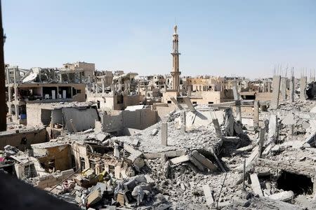 Damaged buildings are pictured during the fighting with Islamic State's fighters in the old city of Raqqa, Syria, August 19, 2017. REUTERS/Zohra Bensemra