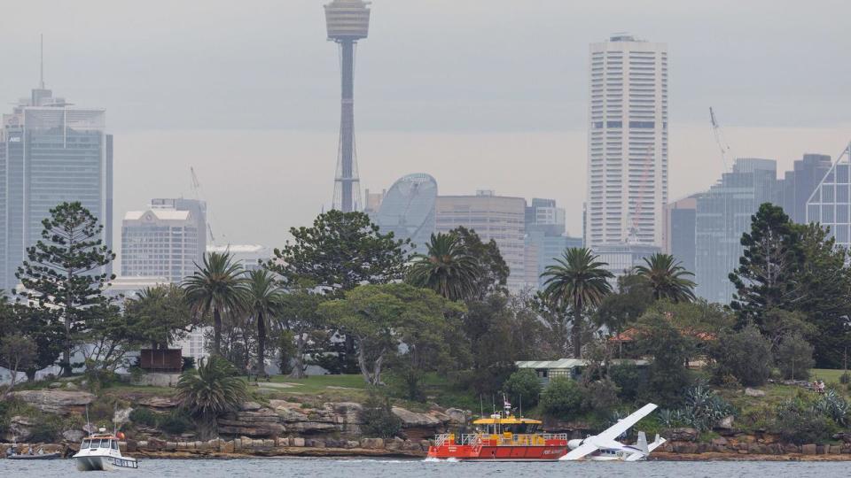 SEAPLANE CRASH SYDNEY HARBOUR