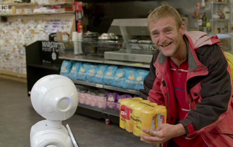 <em>The robot started to confuse customers with his advice (BBC)</em>