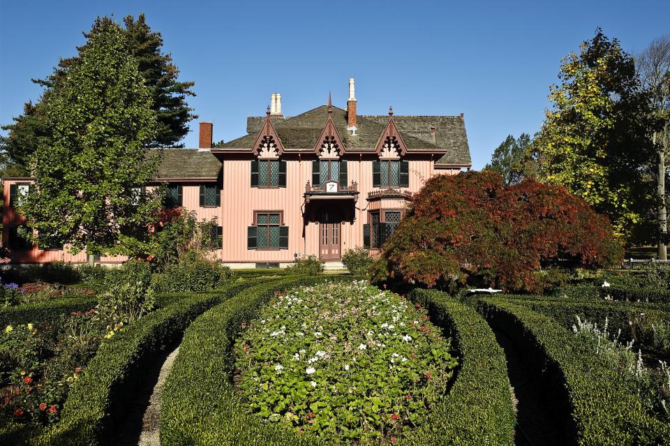 Roseland Cottage and Gardens (Woodstock, Connecticut)