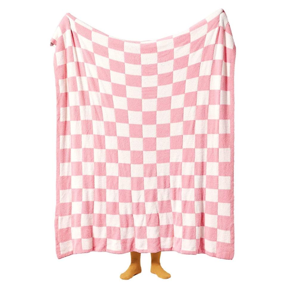 22) Checkerboard Throw Blanket