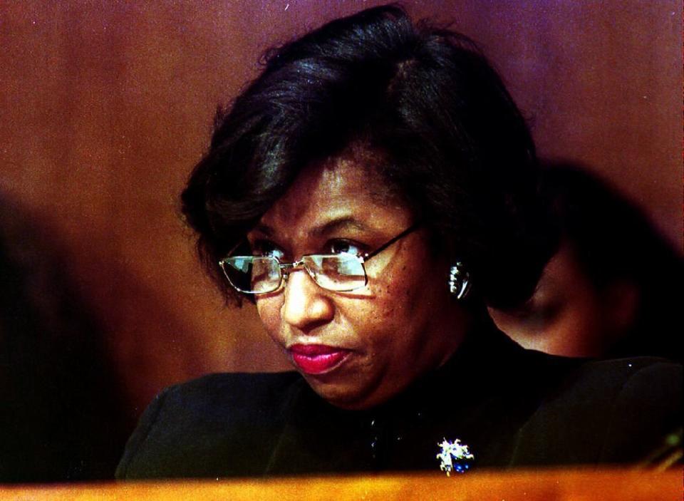 <a href="http://www.senate.gov/artandhistory/history/common/briefing/women_senators.htm"><strong>Served from:</strong></a> 1993-99  Carol Mosley Braun (D-Ill.), the first African-American woman U.S. senator, listens on Jan. 19, 1993 to Zoe Baird, U.S. President-elect Bill Clinton's nominee for U.S. Attorney General. (LUKE FRAZZA/AFP/Getty Images) 